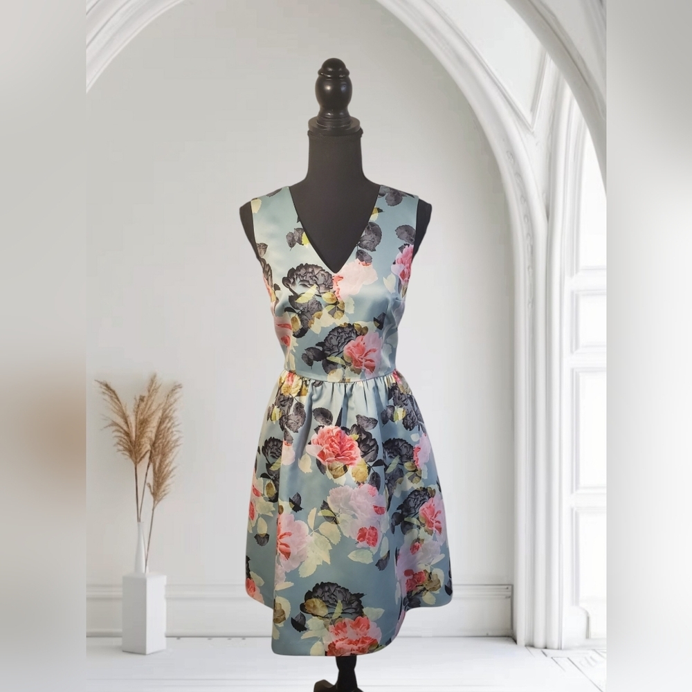 #129 CeCe by Cynthia Steffe Sleeveless Cocktail Dress Size 6 - Picture 2 of 6